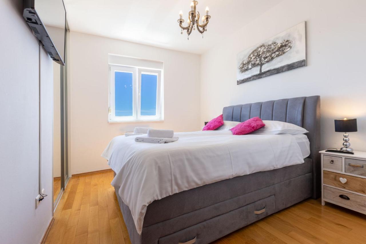 Jadran Apartment With Balcony And Parking Garage Zadar Zewnętrze zdjęcie